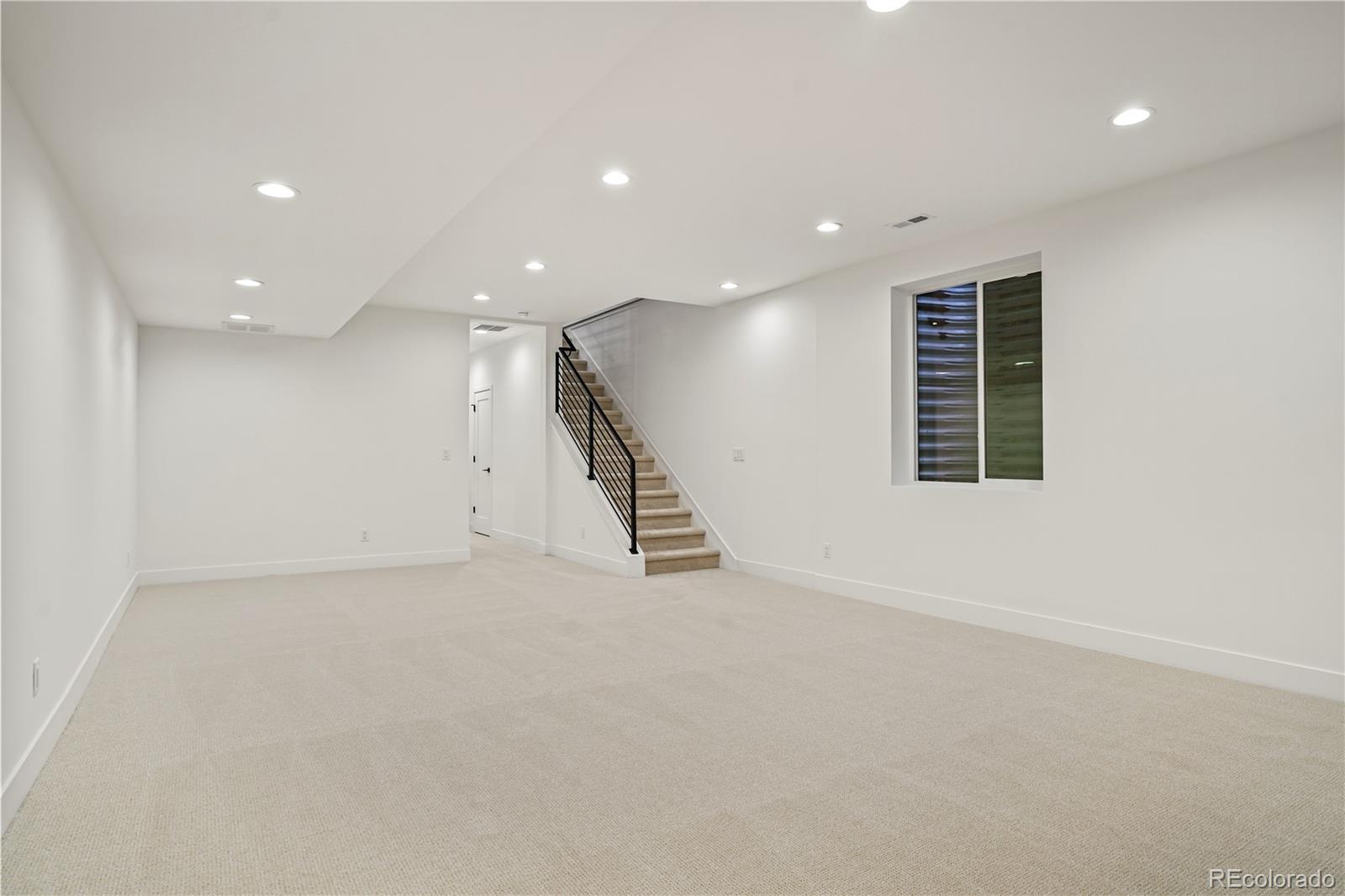 578 Adams Street