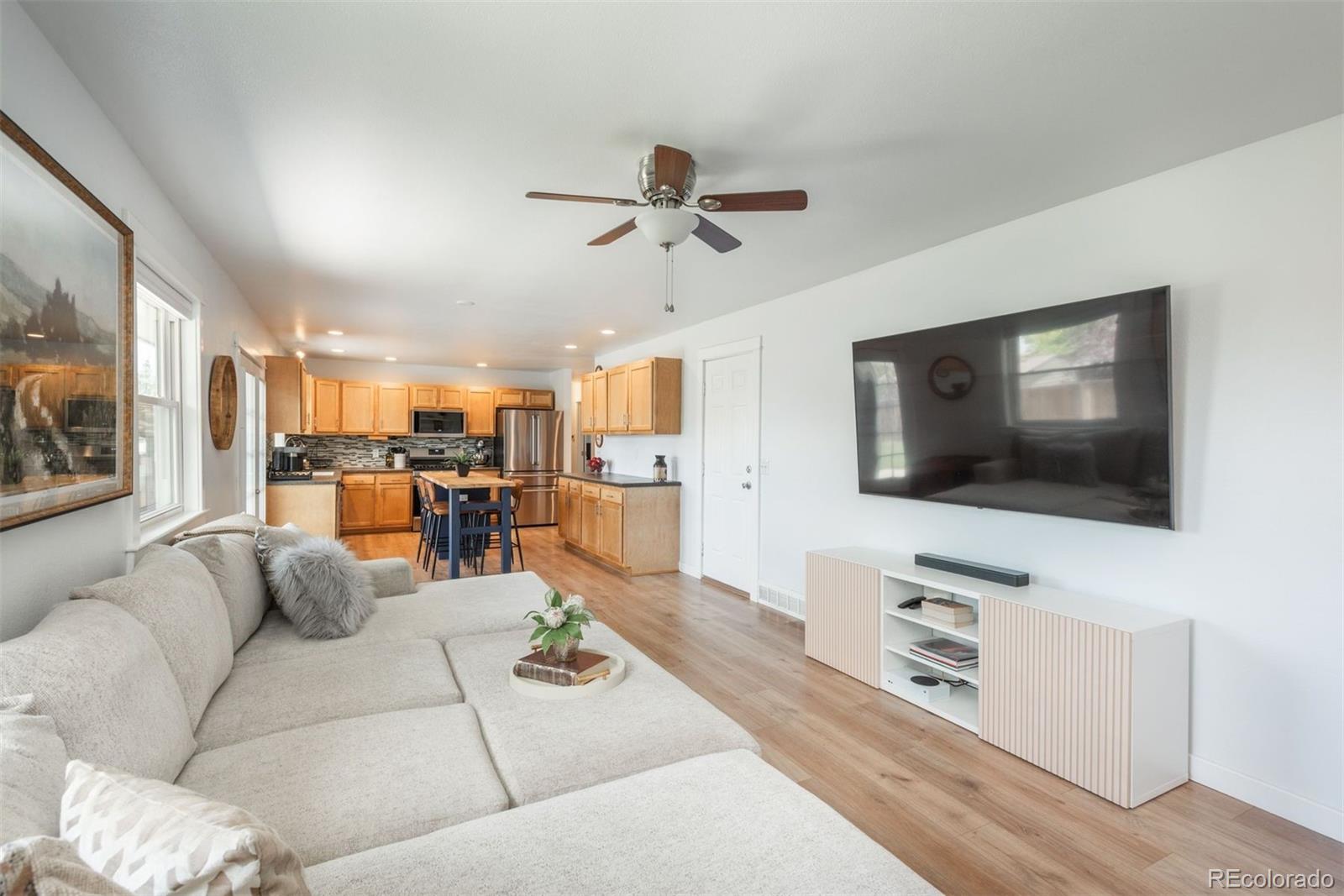 1237 S Memphis Street