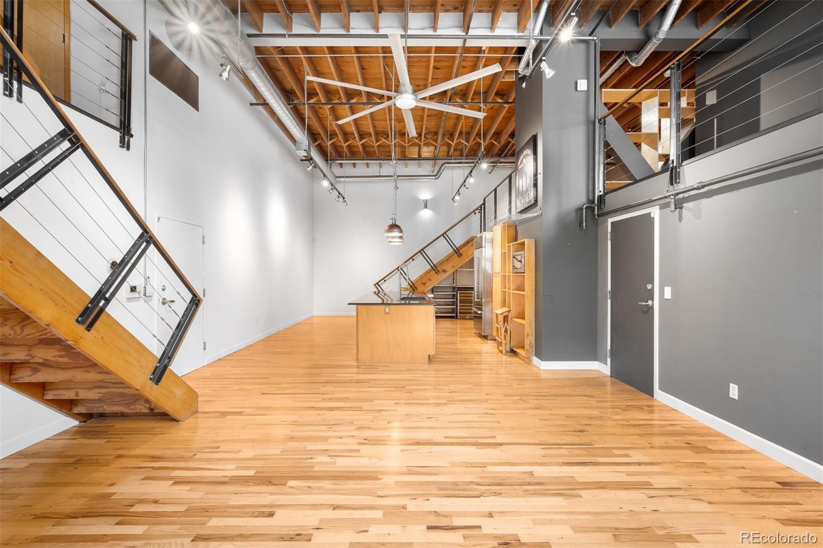 2715 Blake Street Unit: 4