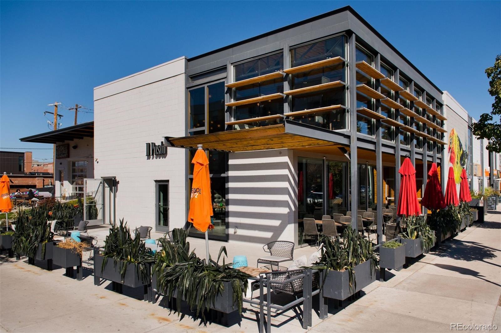 2715 Blake Street Unit: 4