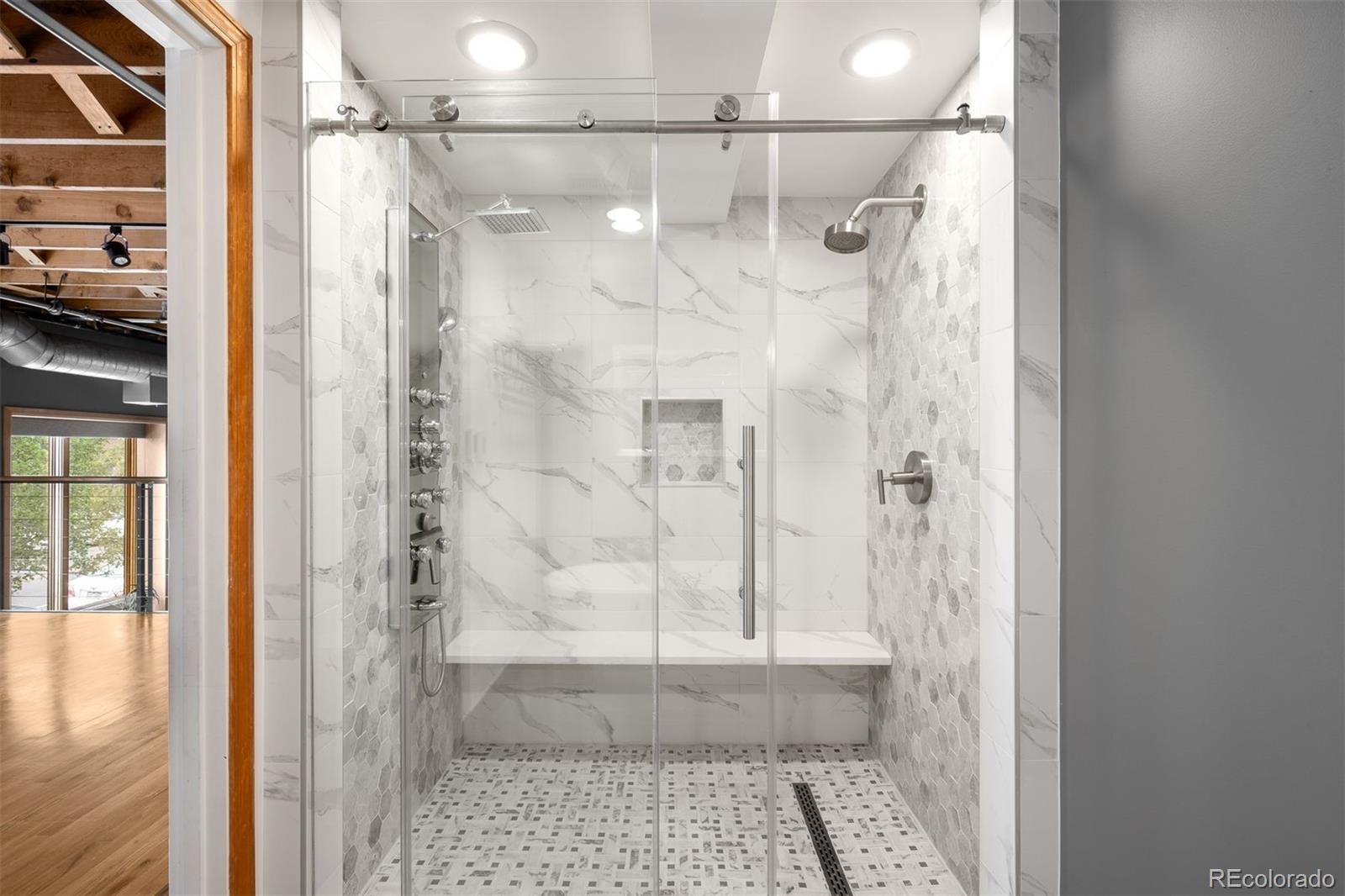 2715 Blake Street Unit: 4