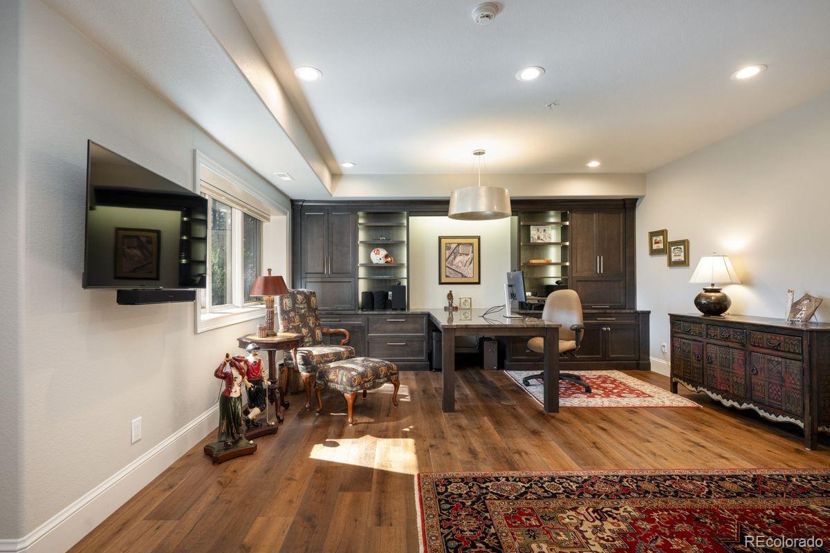 4525 Silver Gate Drive