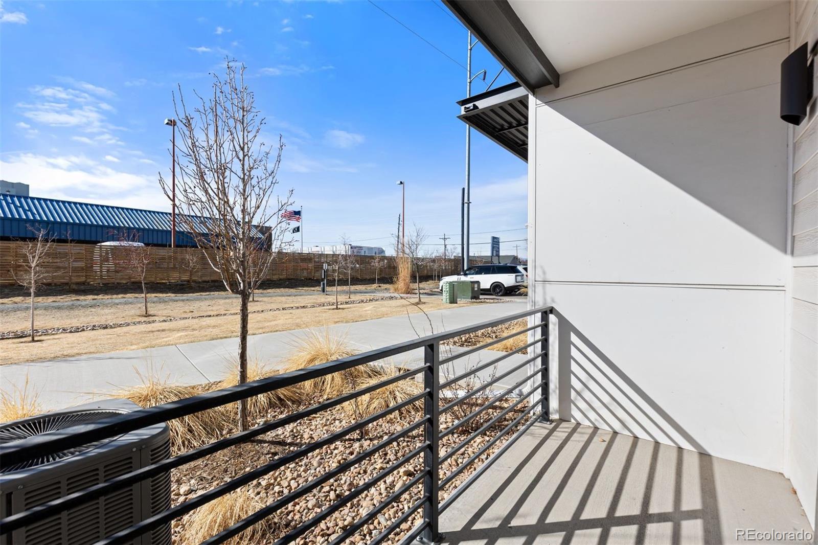 2074 S Holly Street Unit: 2