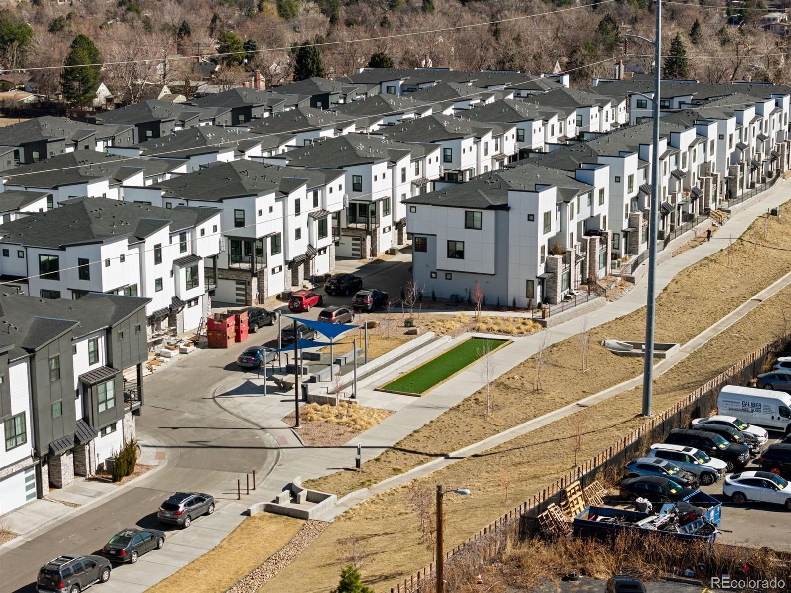 2074 S Holly Street Unit: 2