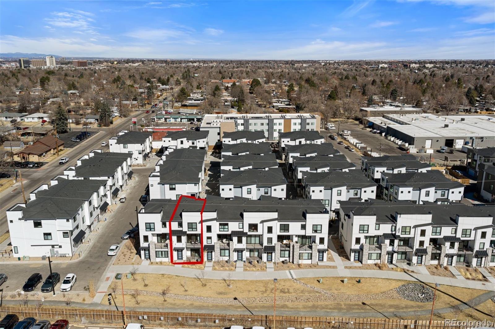 2074 S Holly Street Unit: 2