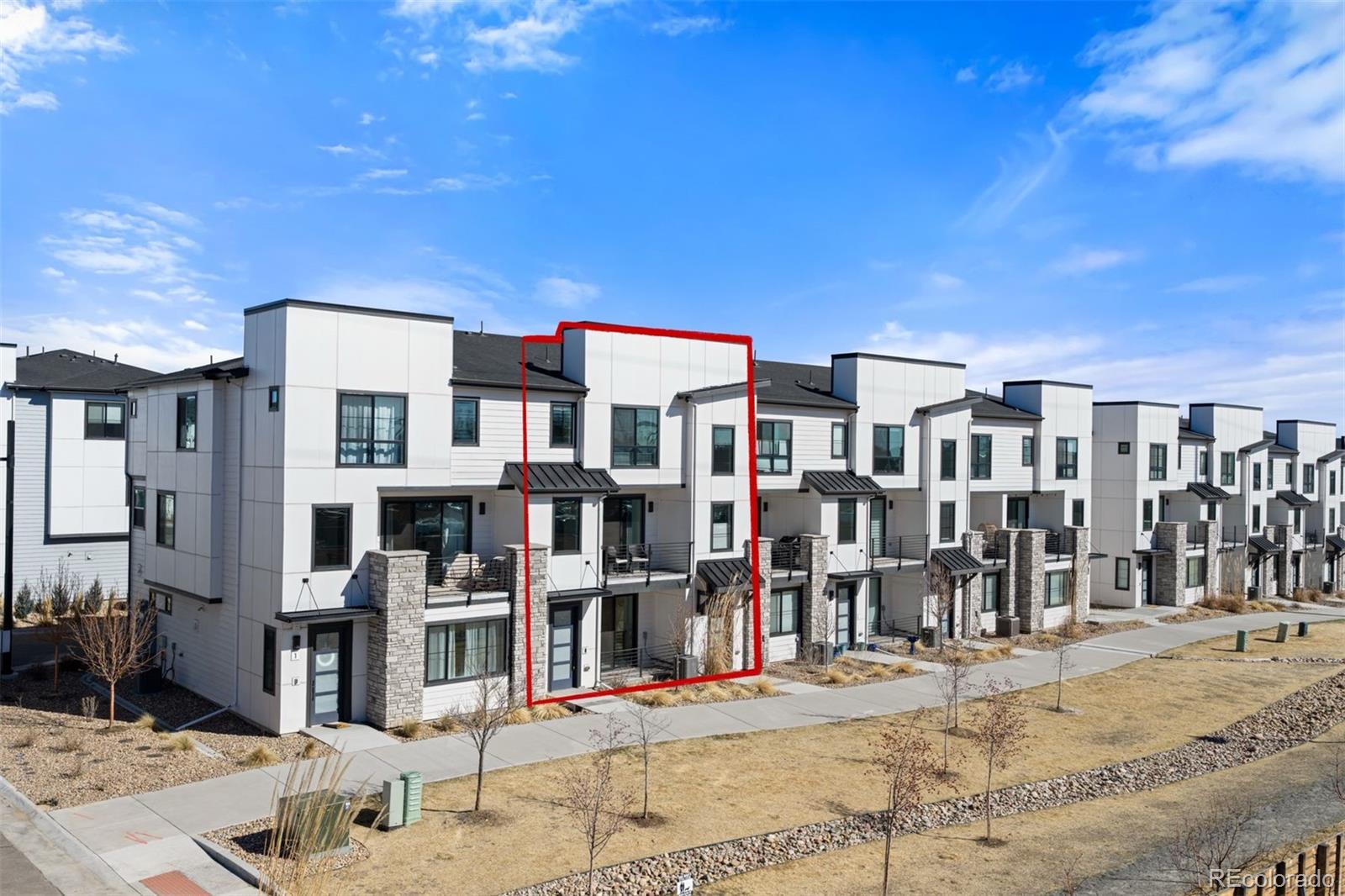 2074 S Holly Street Unit: 2