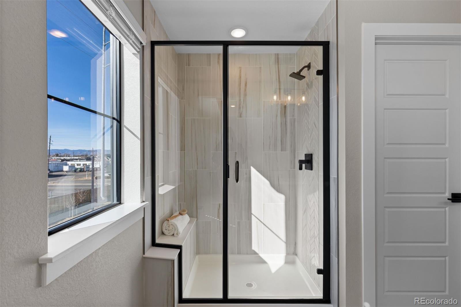 2074 S Holly Street Unit: 2