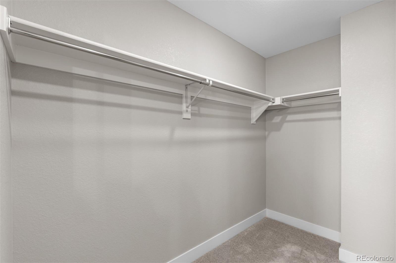 2074 S Holly Street Unit: 2