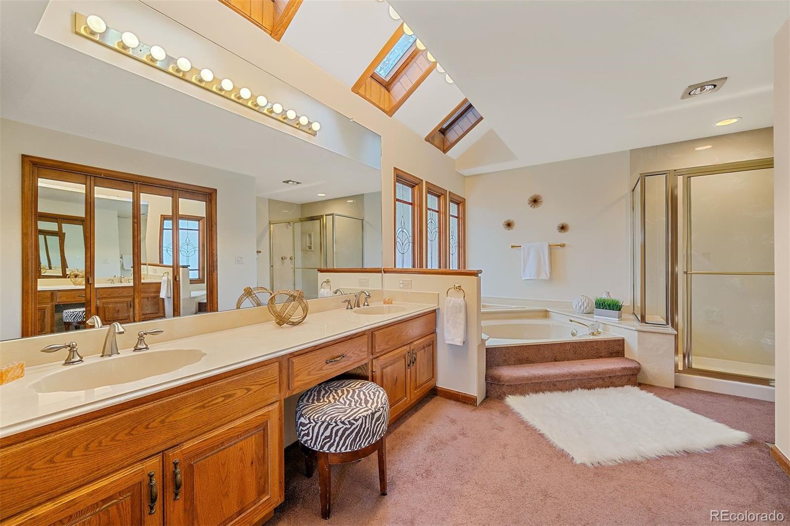 6516 S Garfield Court