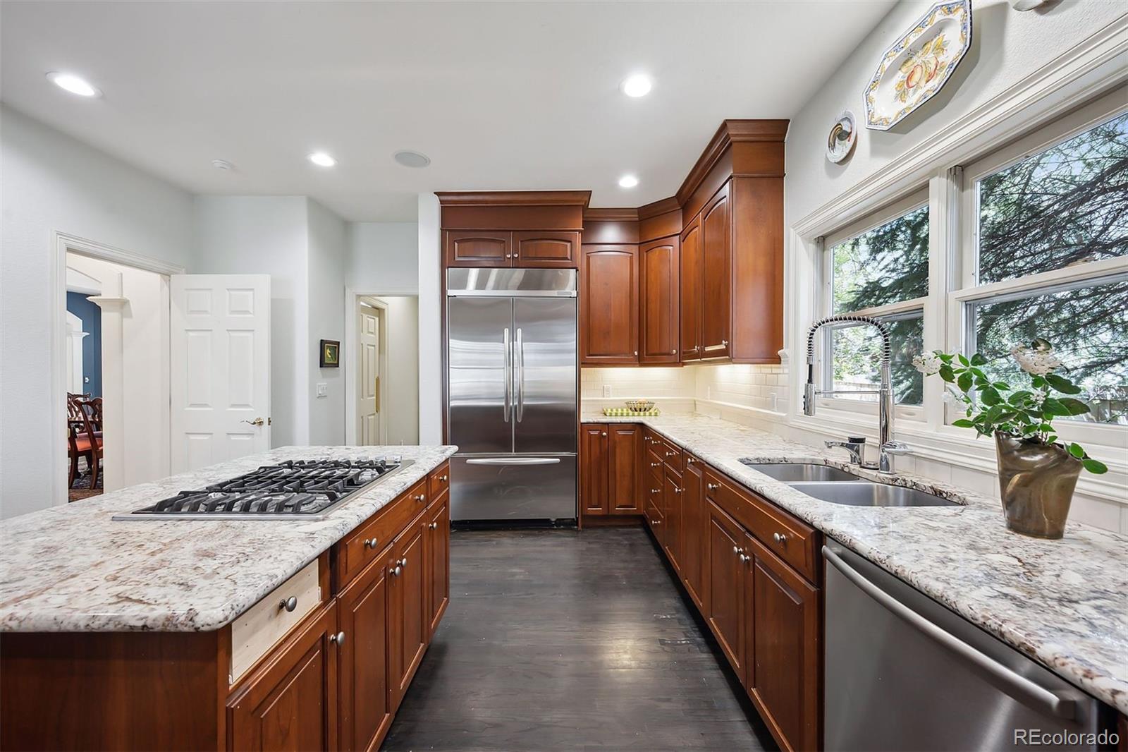 2450 E Alameda Avenue Unit: 5