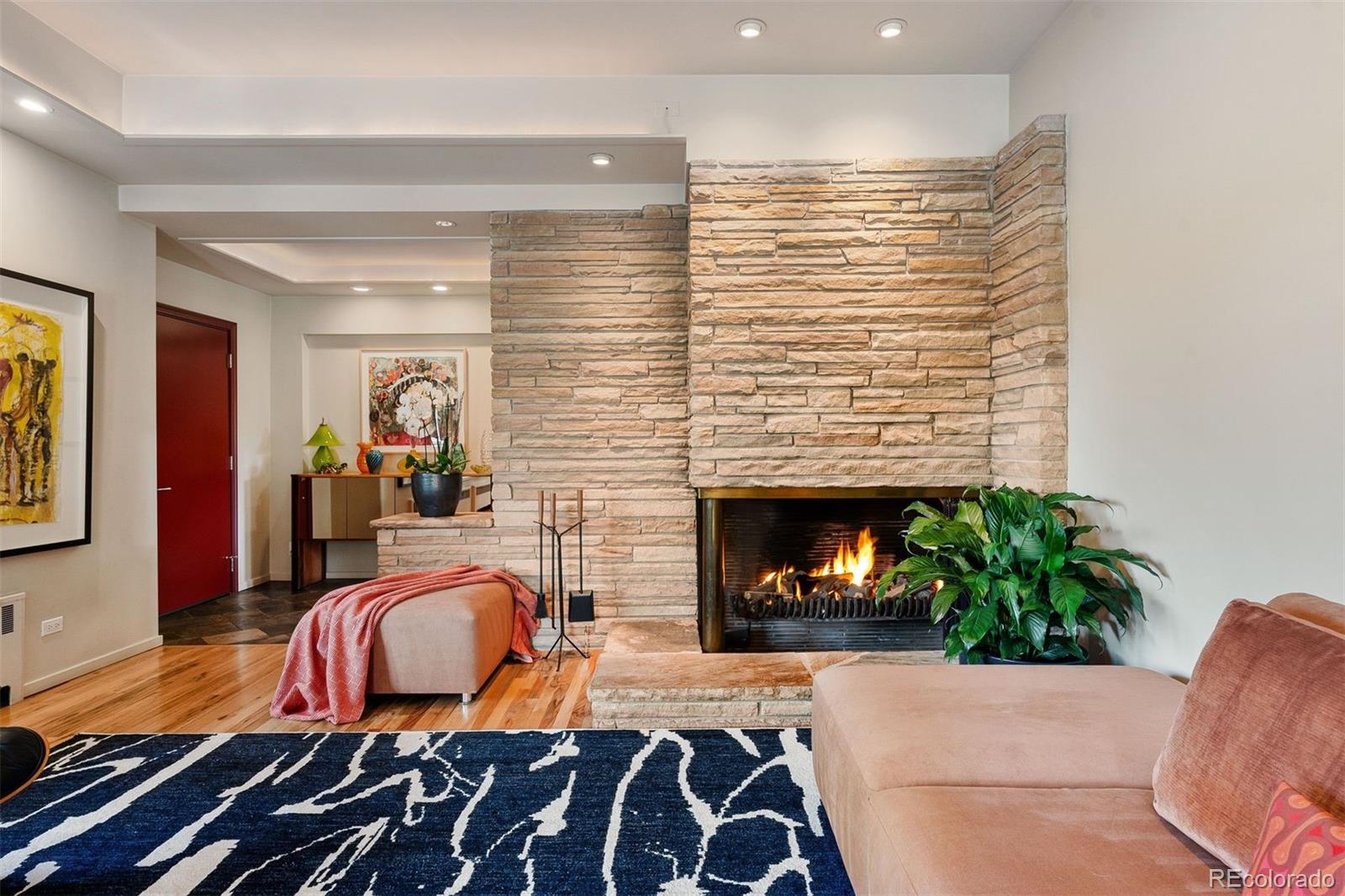 230 Monaco St Parkway