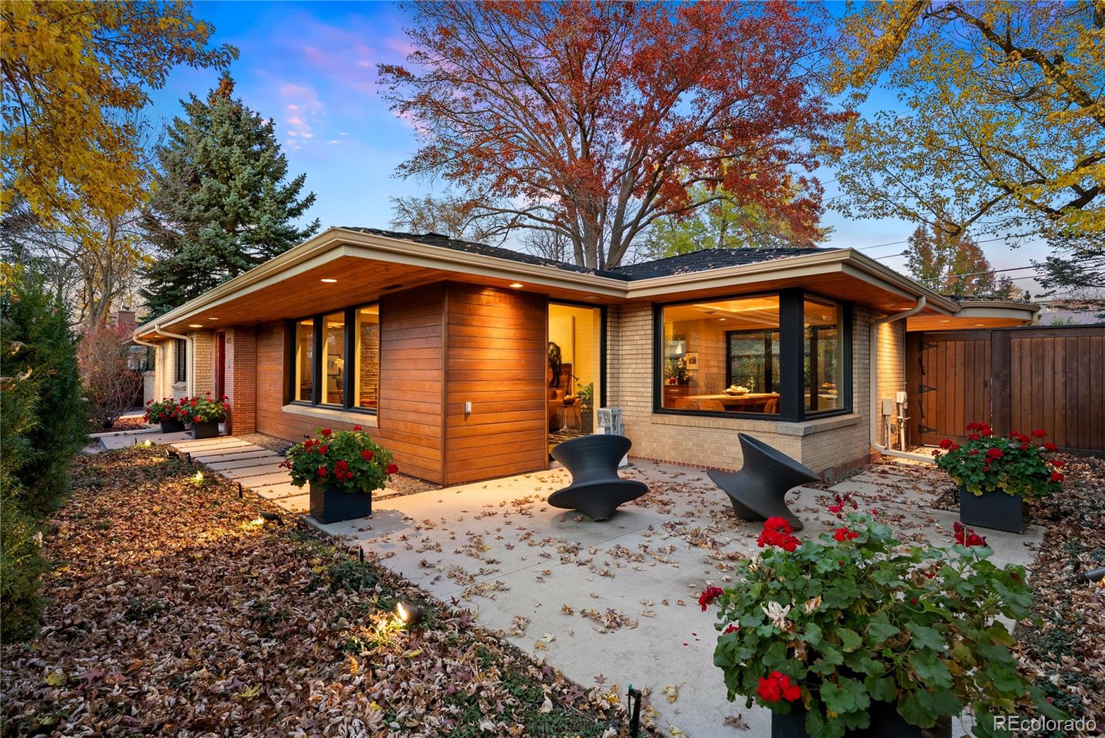 230 Monaco St Parkway