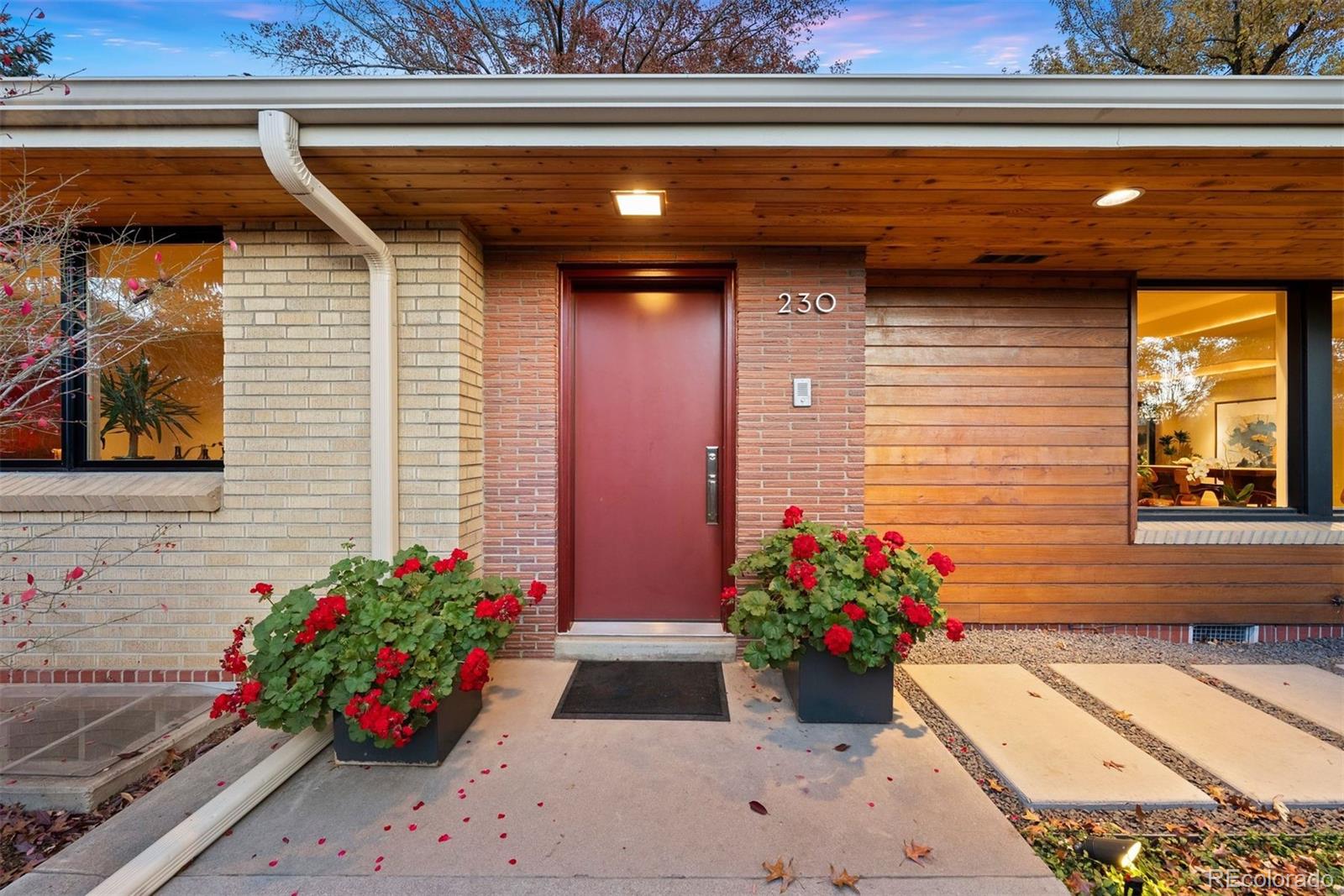 230 Monaco St Parkway