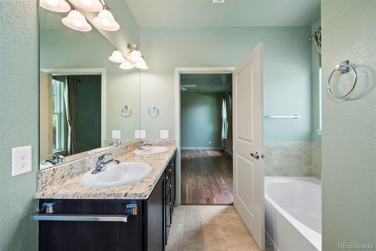 3611 S Perth Circle Unit: 101