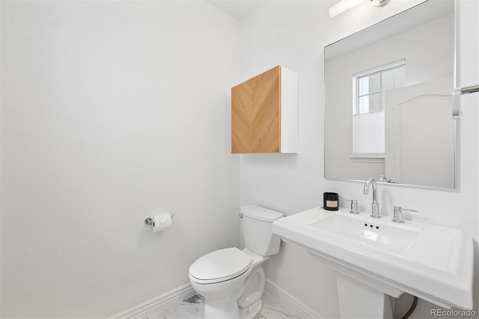 9073 E 29th Place