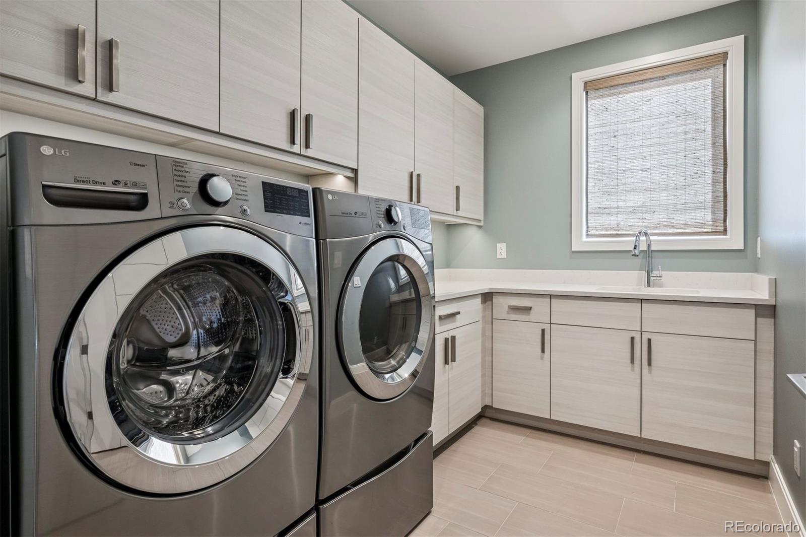 525 Columbine Street