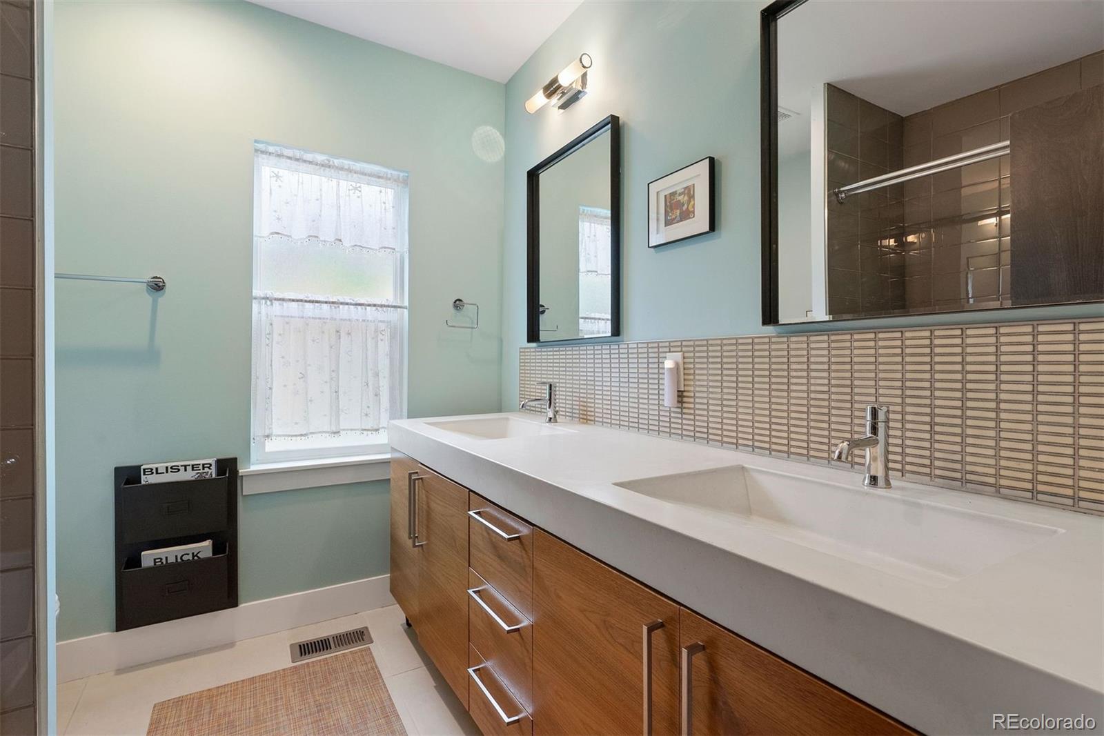 2131 S Columbine Street