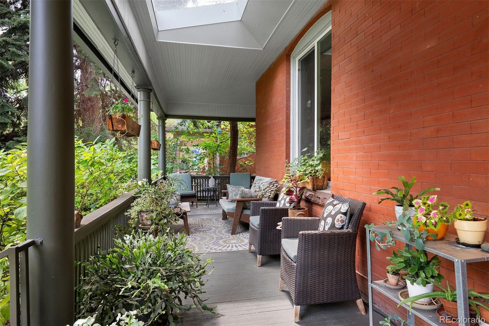 2131 S Columbine Street