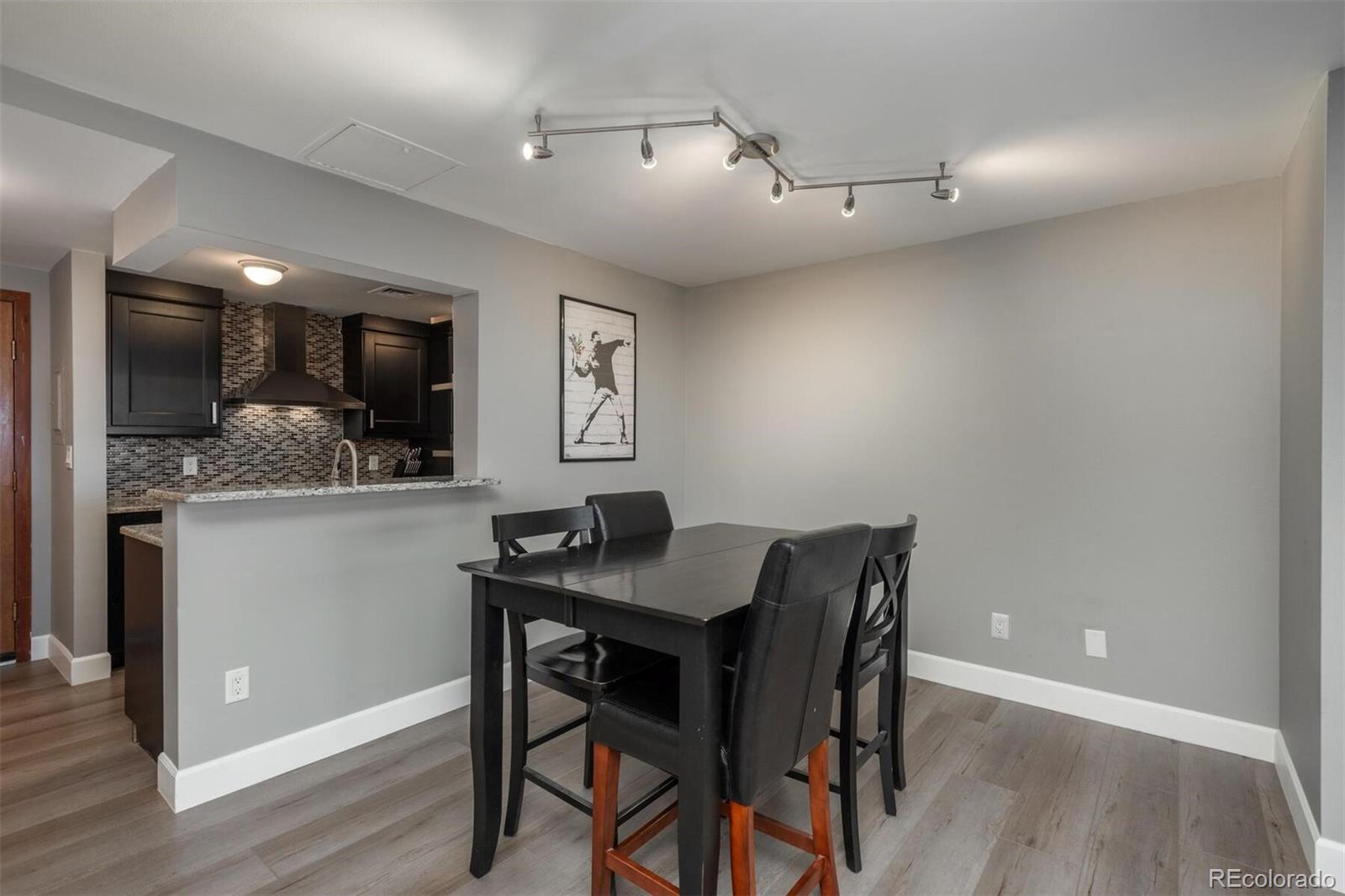 800 N Pearl Street Unit: 1211