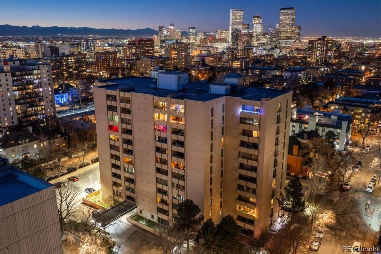 800 N Pearl Street Unit: 1211