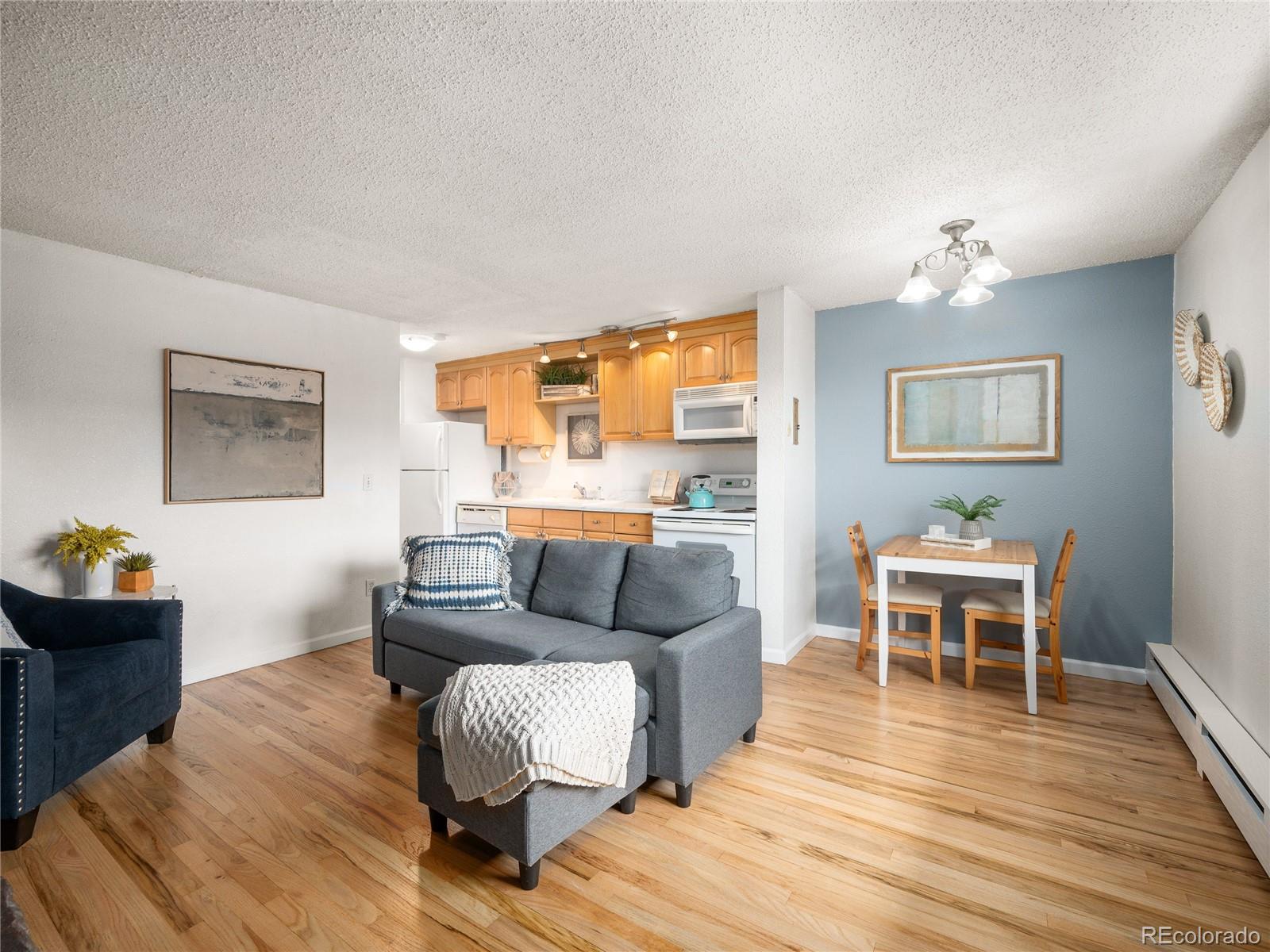 155 S Pennsylvania Street Unit: 310