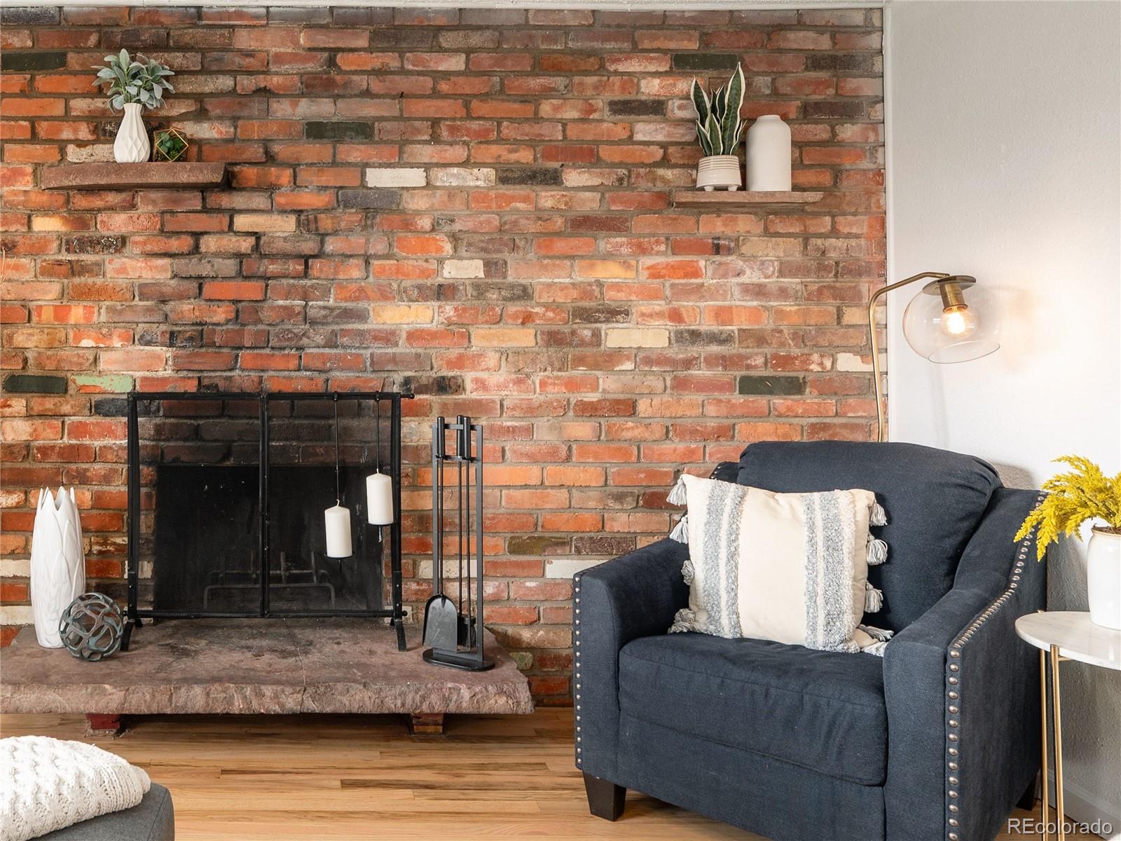 155 S Pennsylvania Street Unit: 310