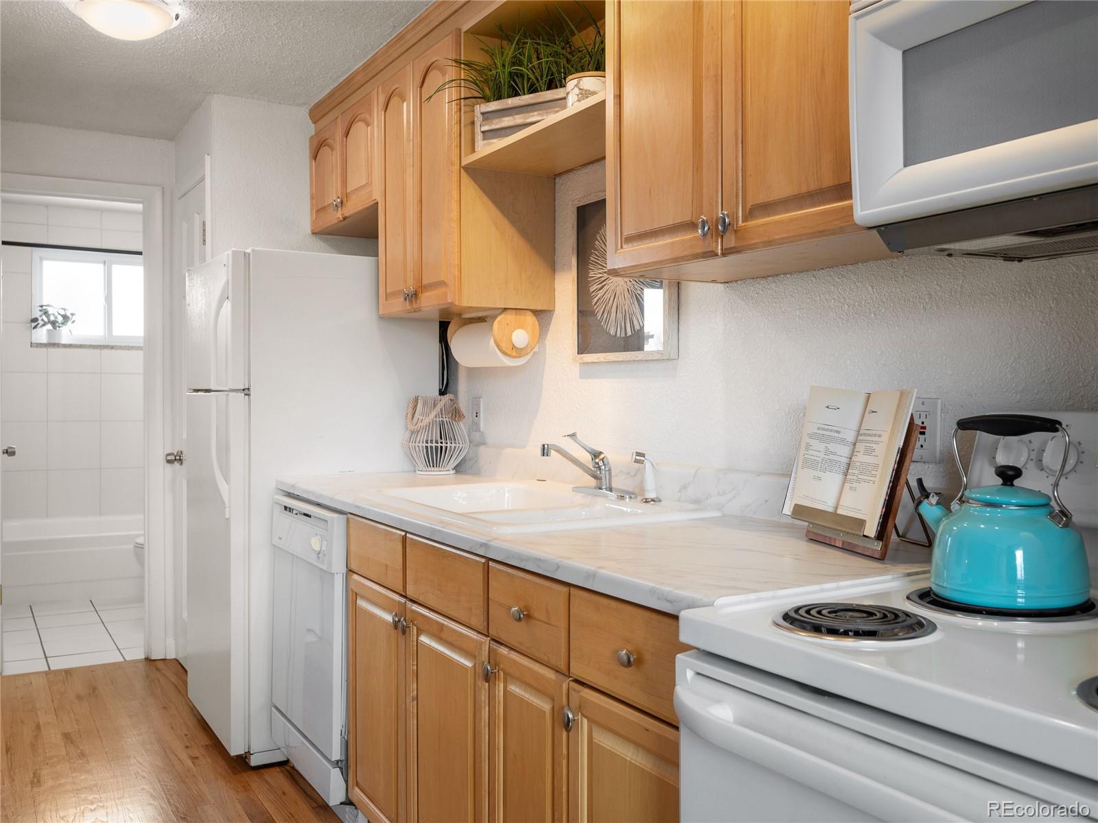 155 S Pennsylvania Street Unit: 310