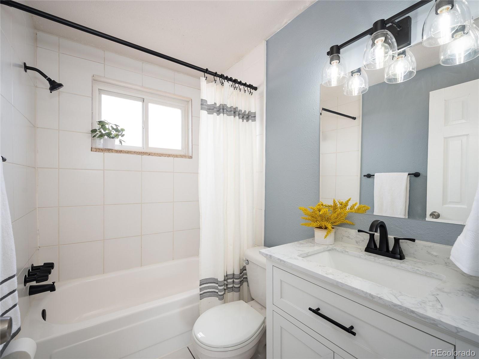 155 S Pennsylvania Street Unit: 310
