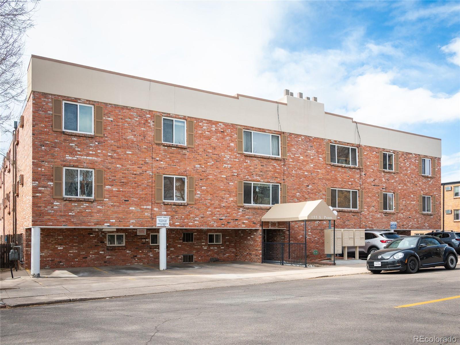 155 S Pennsylvania Street Unit: 310