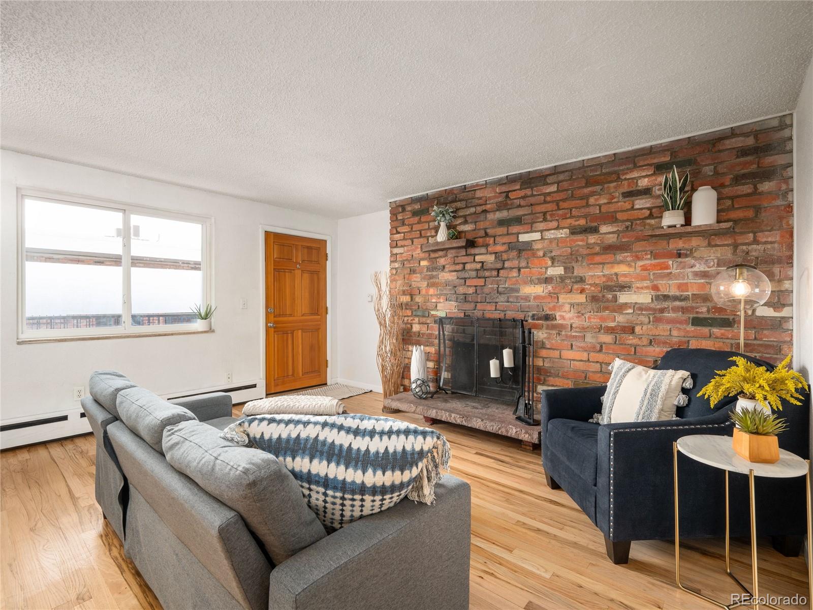 155 S Pennsylvania Street Unit: 310