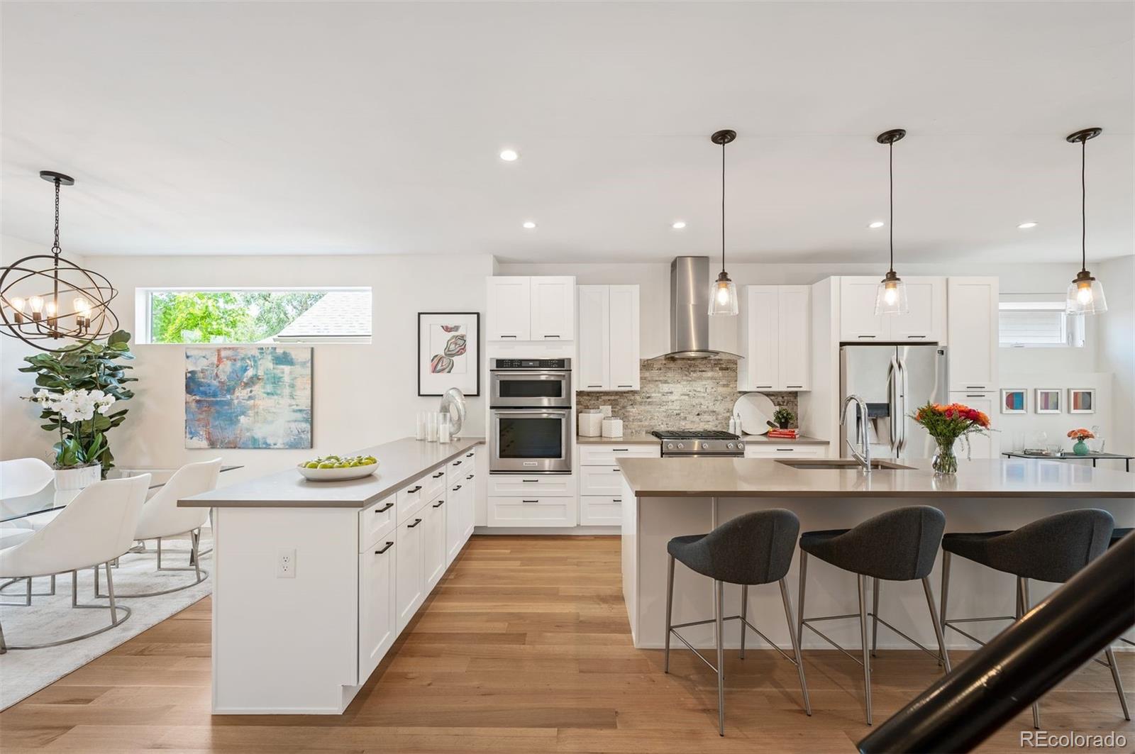 2114 Lowell Boulevard