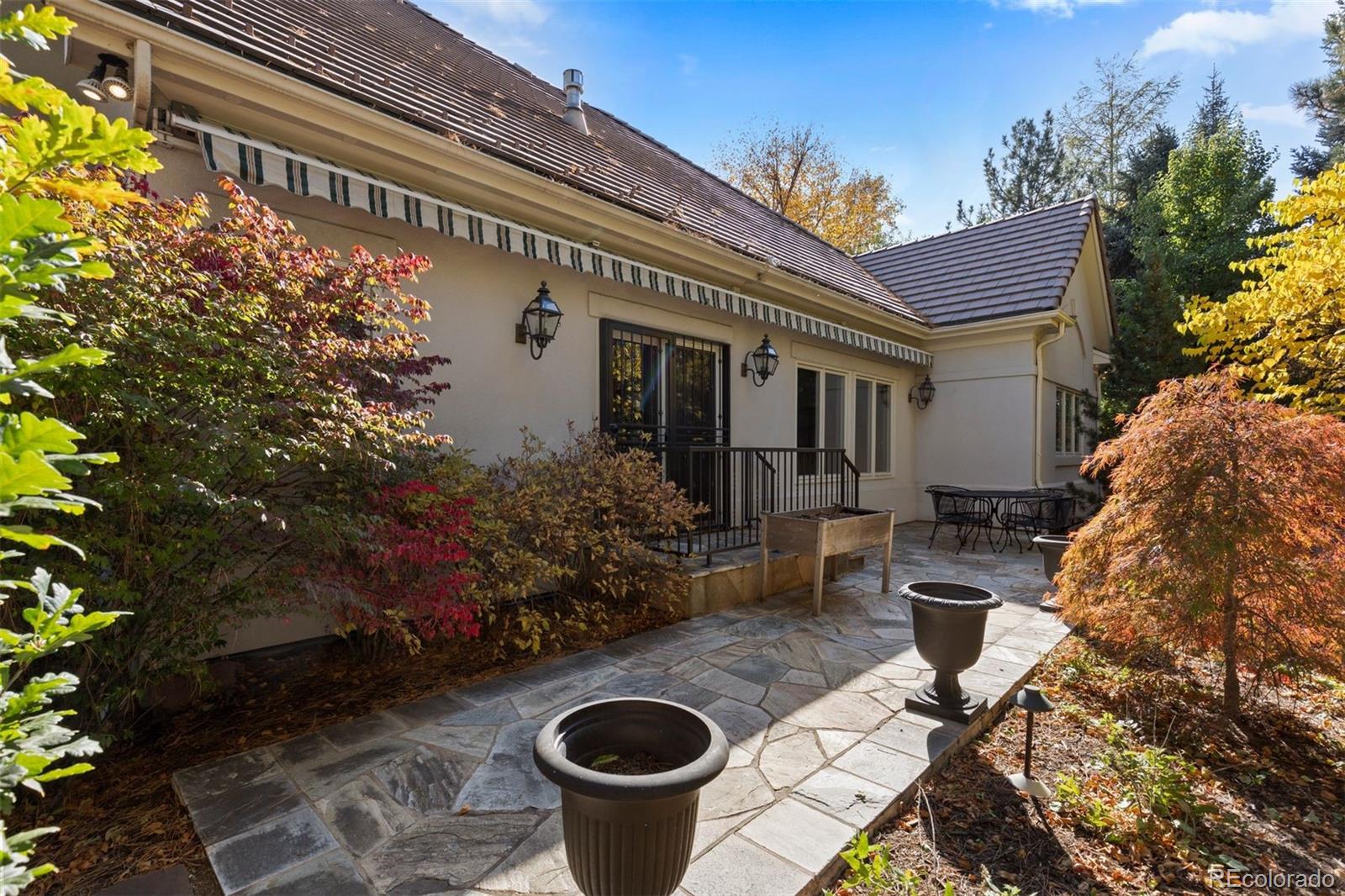 2450 E Alameda Avenue Unit: 4