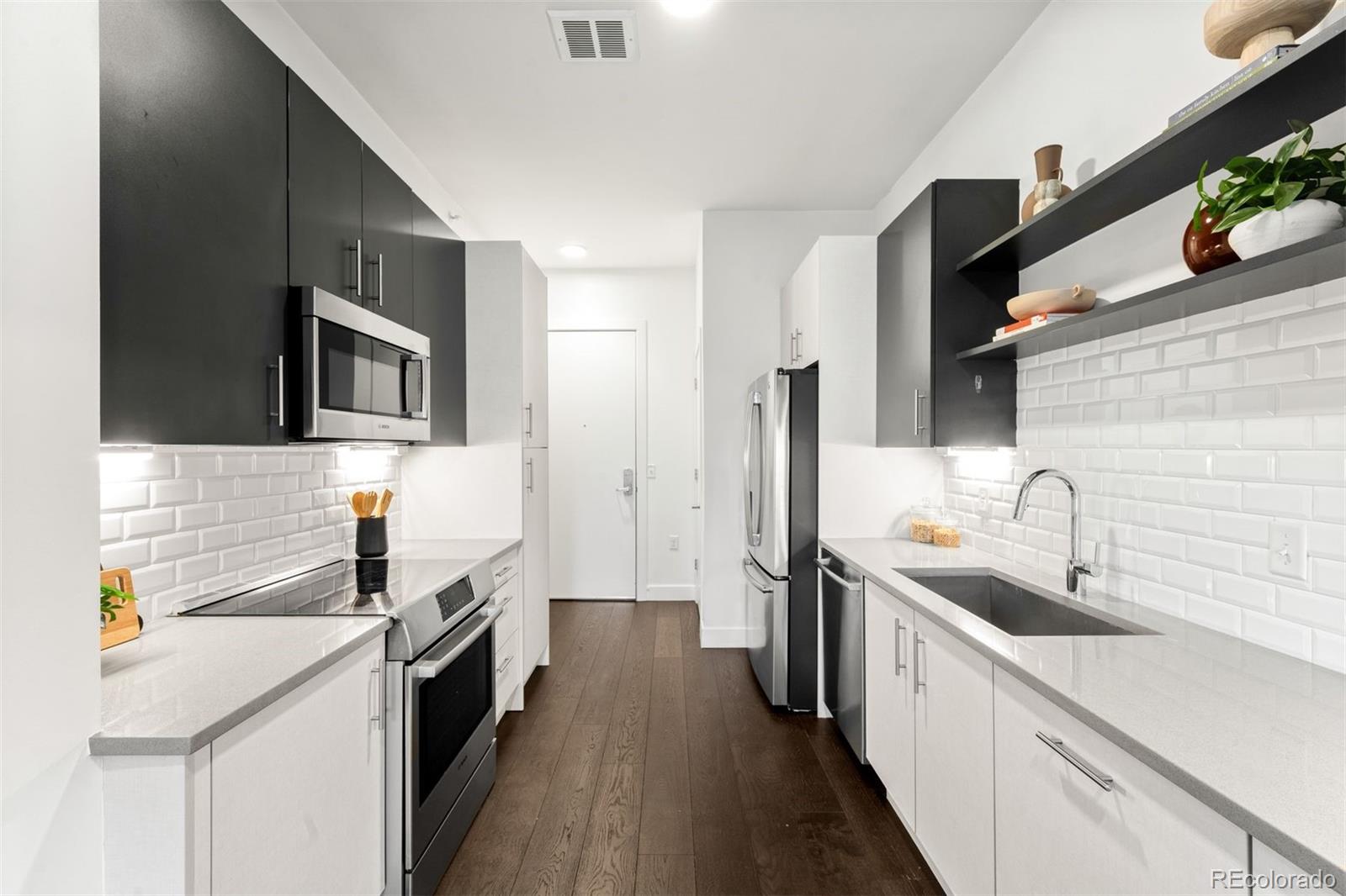 2525 Arapahoe Street Unit: RD310