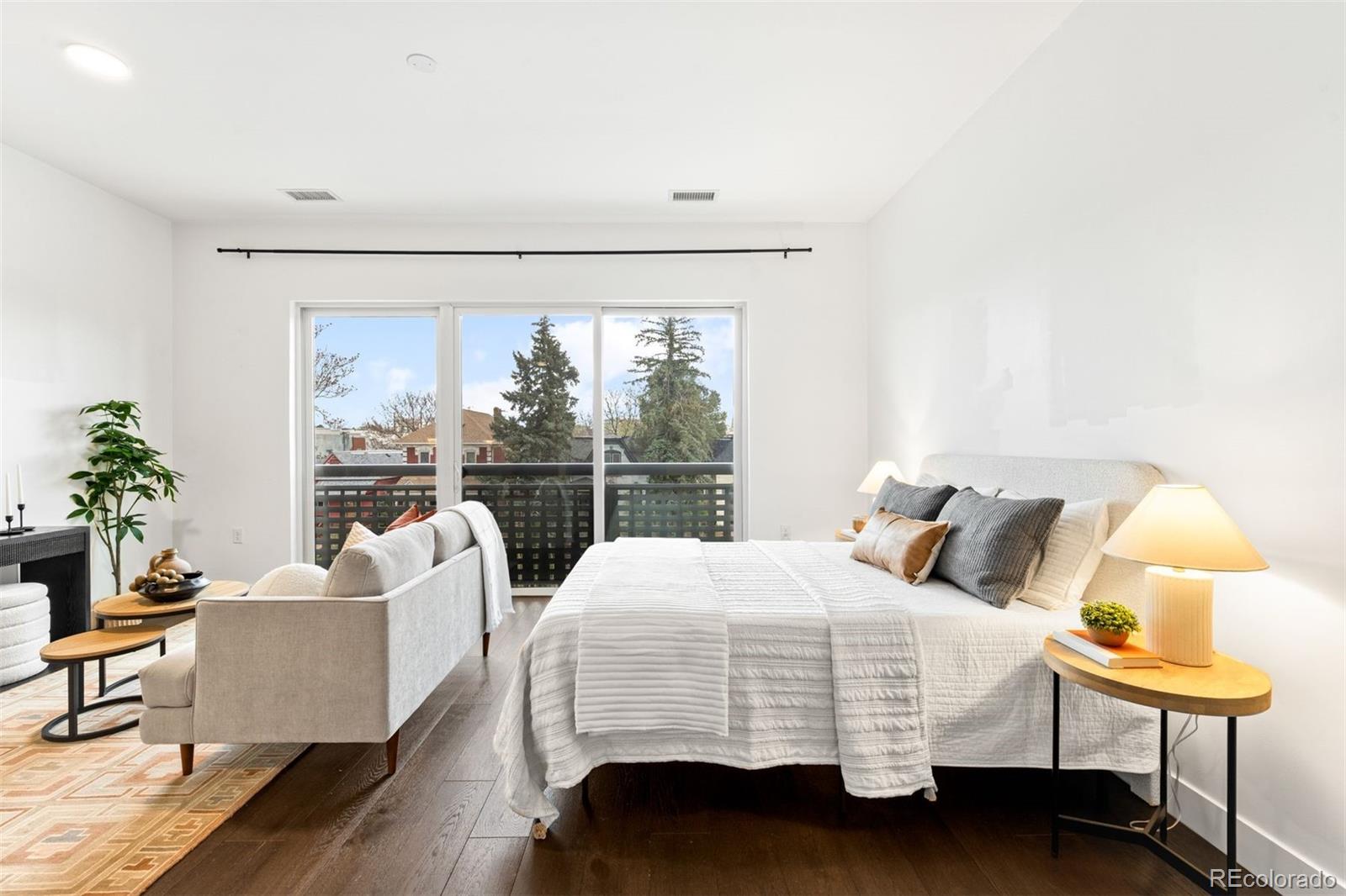 2525 Arapahoe Street Unit: RD310