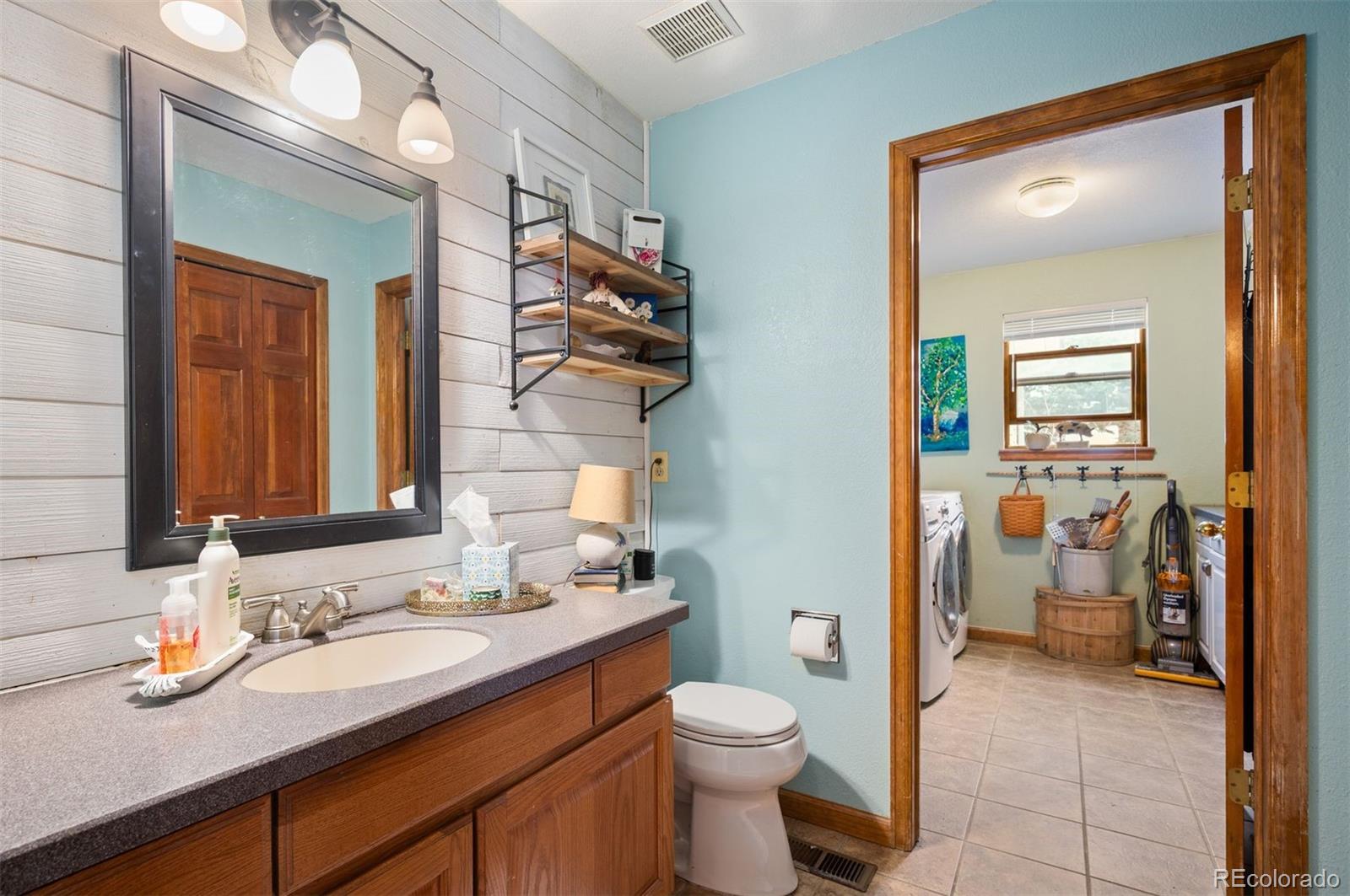 1600 Pinyon Drive