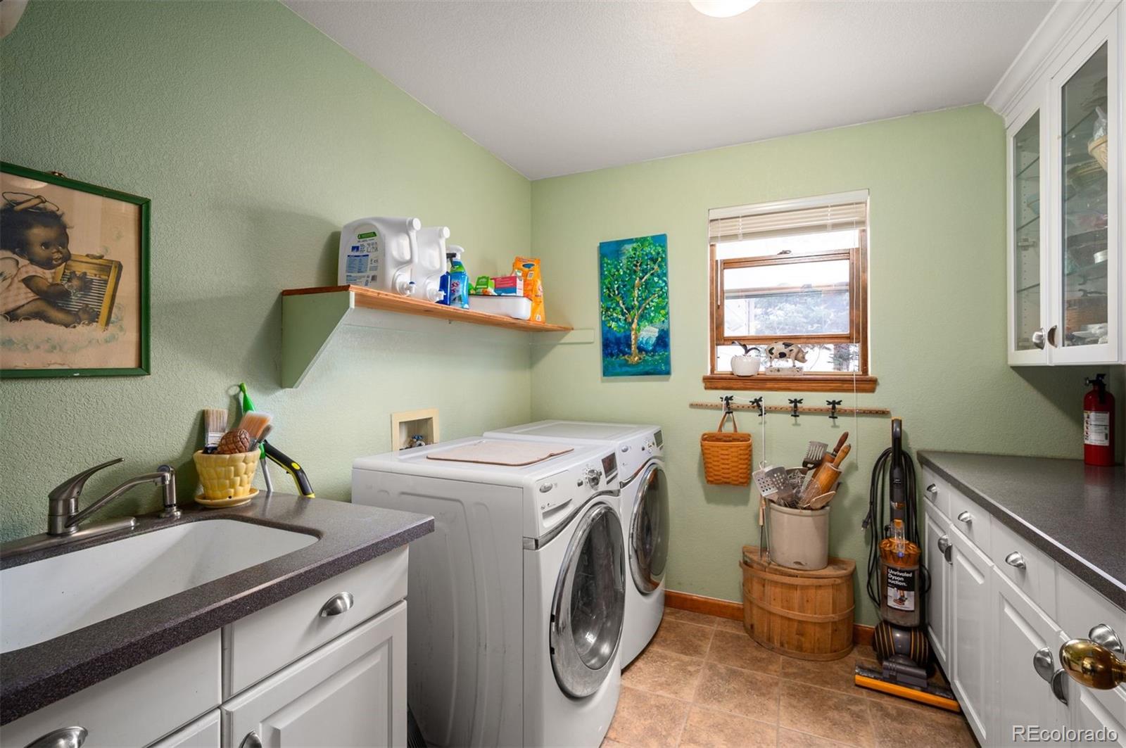 1600 Pinyon Drive