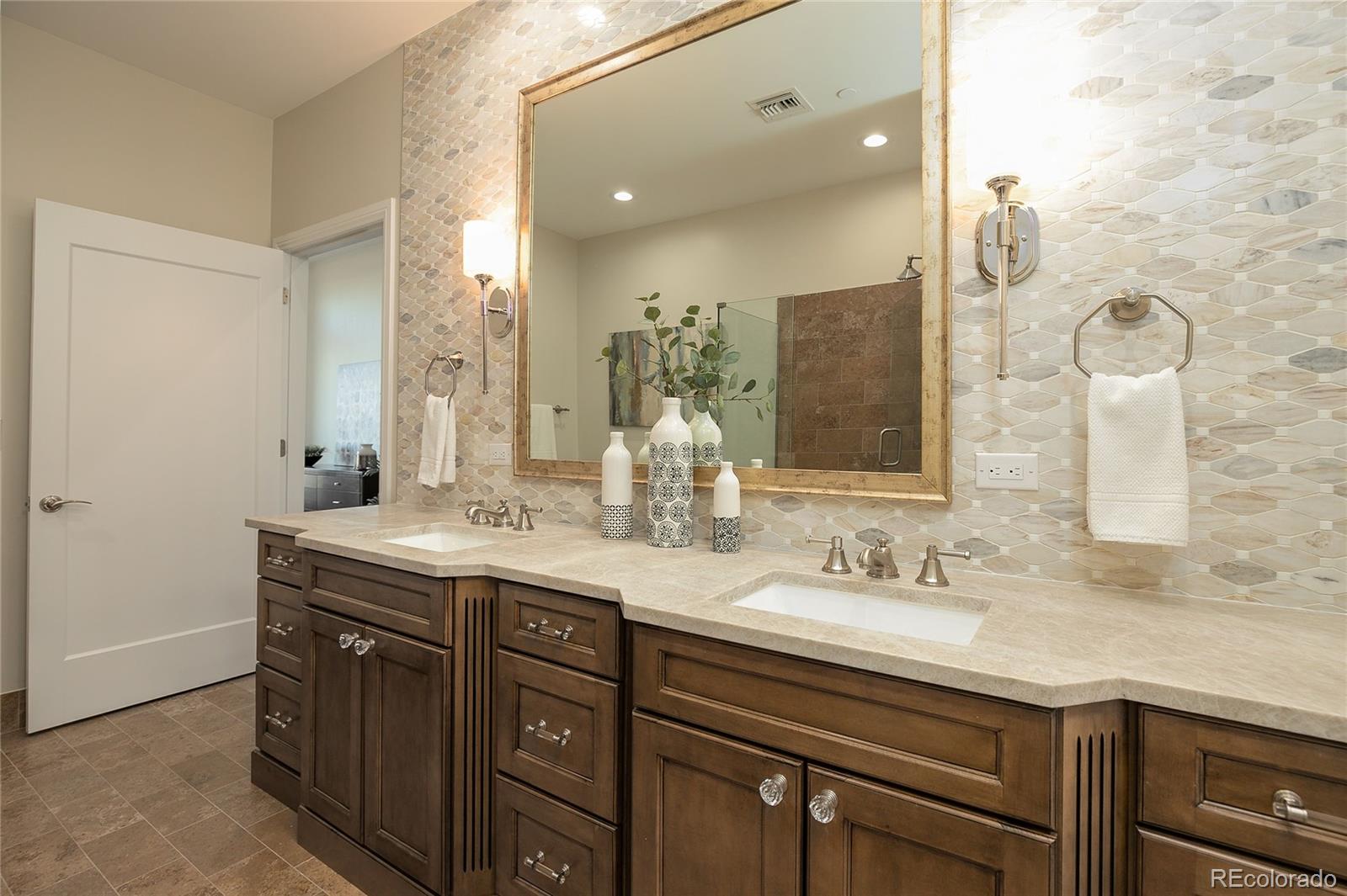 5455 Landmark Place Unit: 918