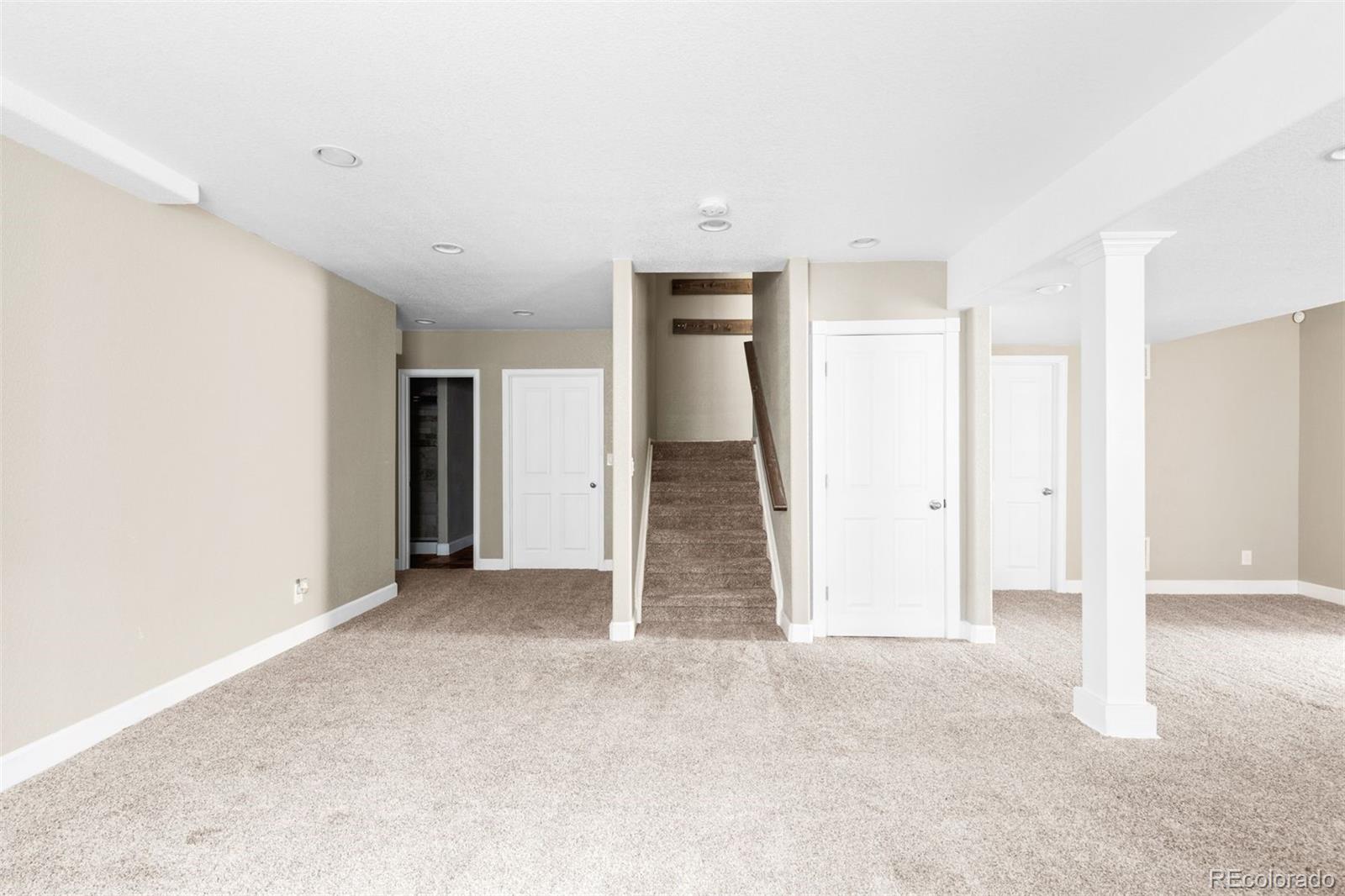 1669 S De Gaulle Way