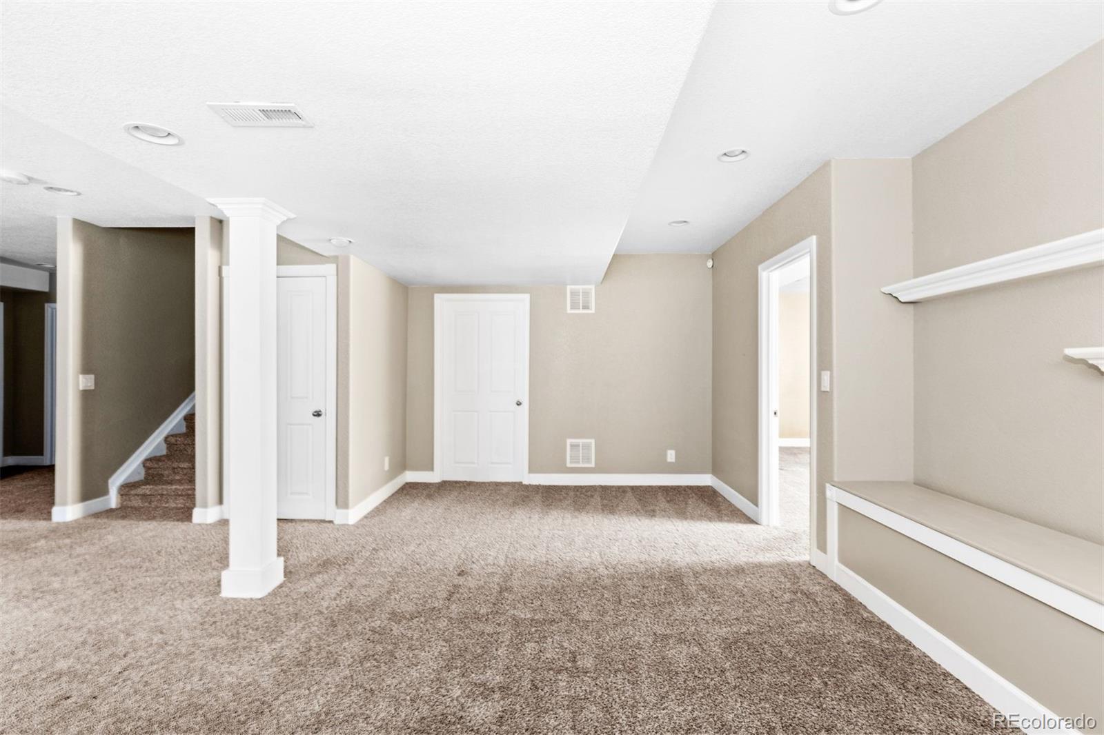1669 S De Gaulle Way