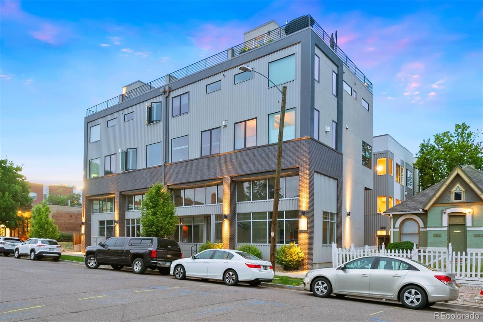 2831 W 25th Avenue Unit: 1