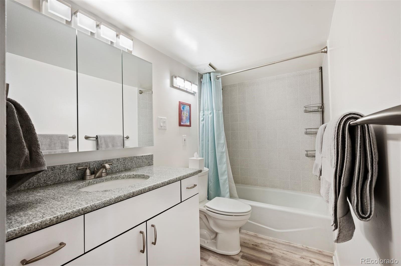 400 S Lafayette Street Unit: 806