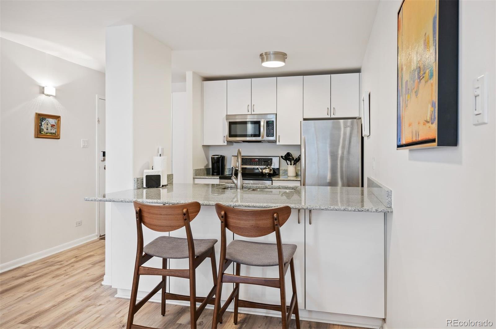 400 S Lafayette Street Unit: 806