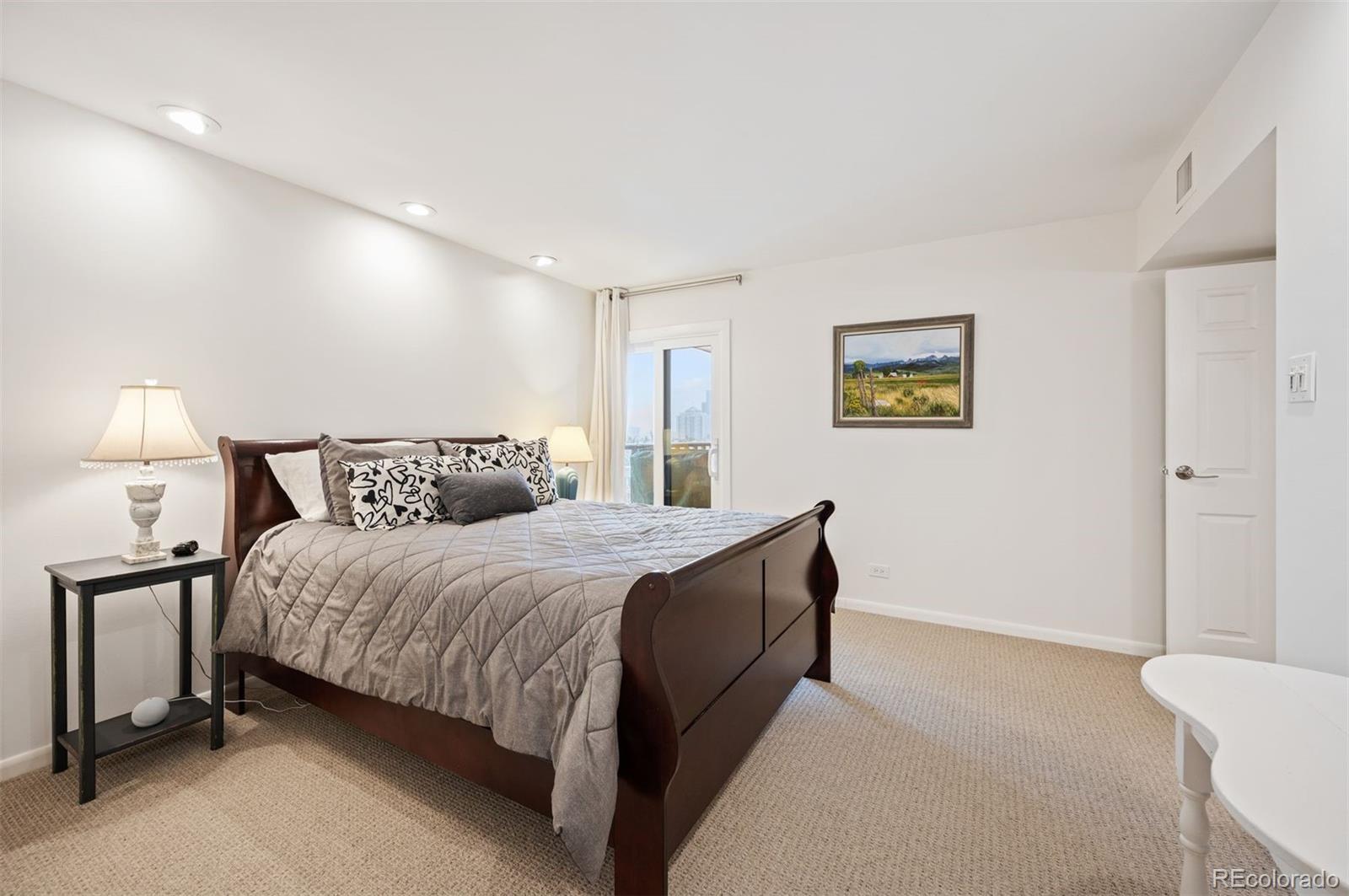 400 S Lafayette Street Unit: 806