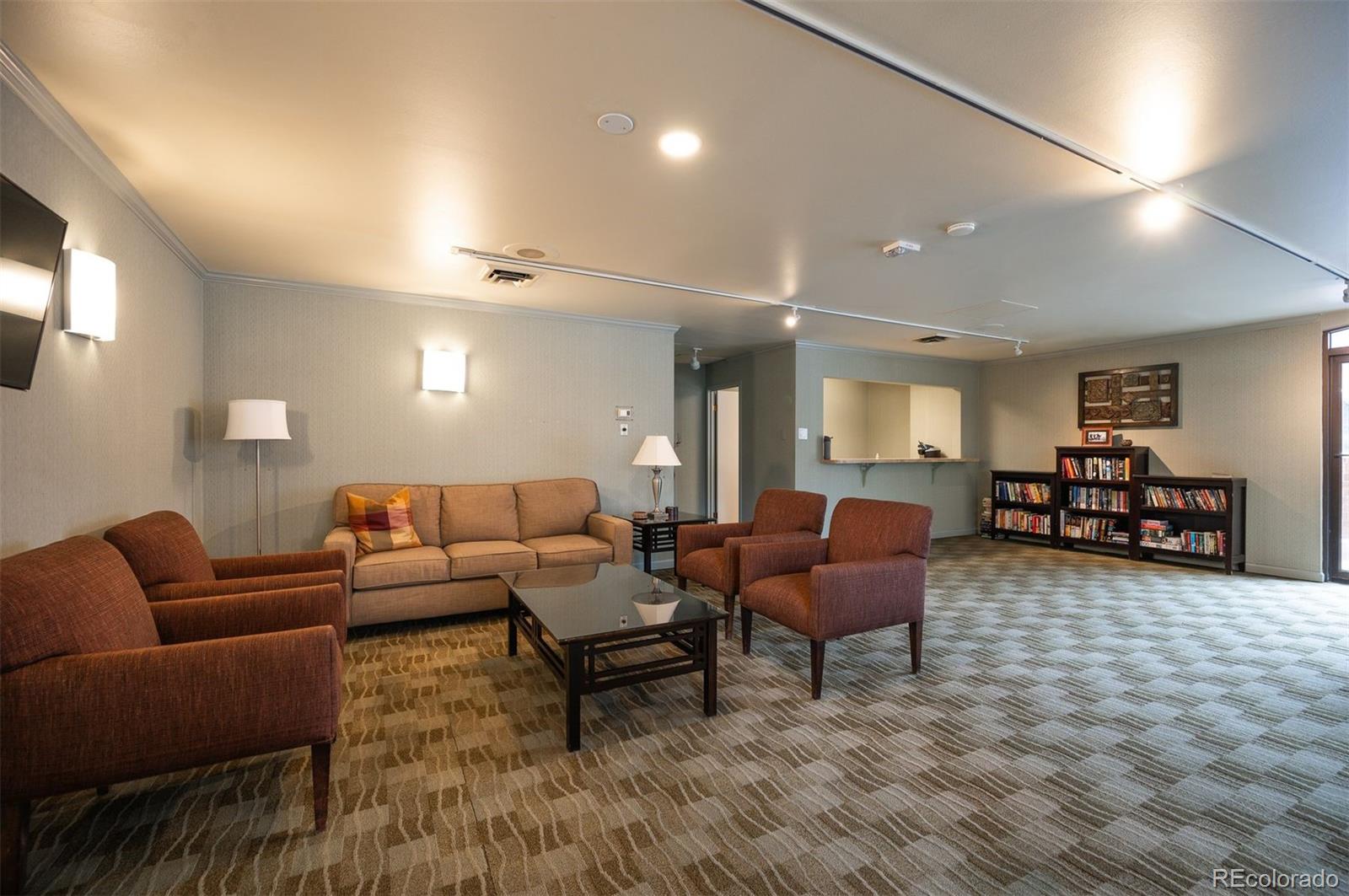 400 S Lafayette Street Unit: 806
