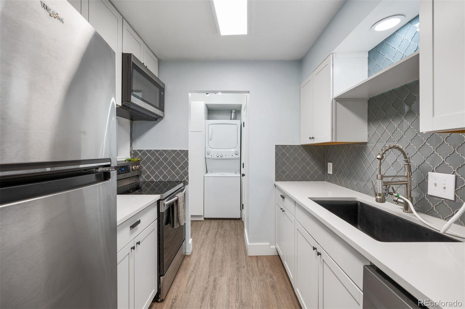 7995 E Mississippi Avenue Unit: J10