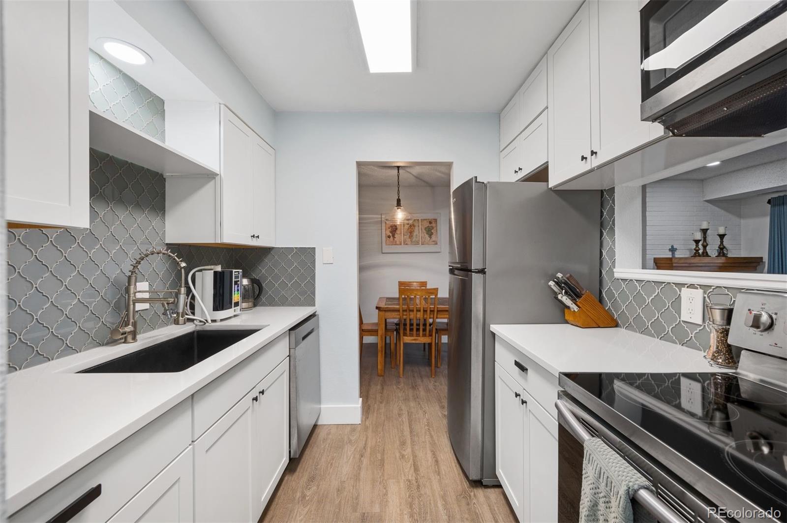 7995 E Mississippi Avenue Unit: J10