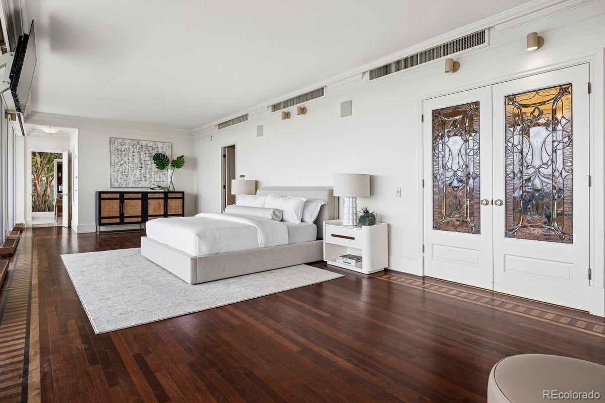 1201 N Williams Street Unit: 17A