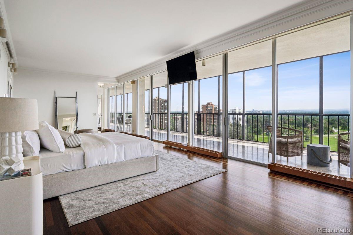 1201 N Williams Street Unit: 17A