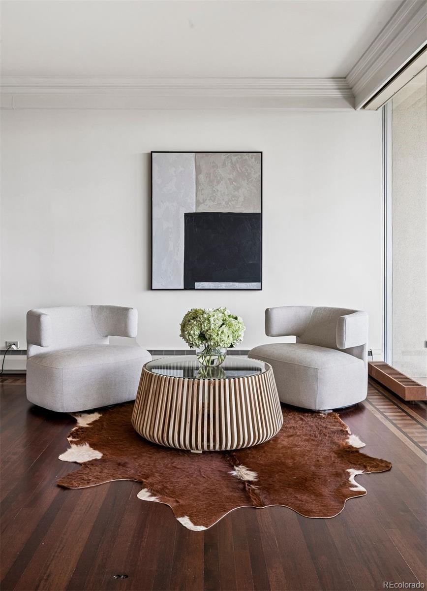 1201 N Williams Street Unit: 17A