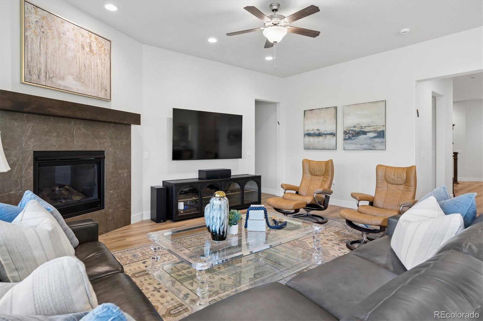 9026 S Shawnee Court